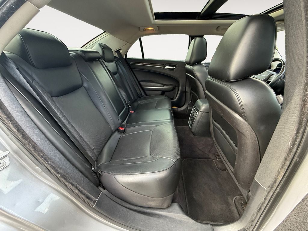 2016 Chrysler 300 C