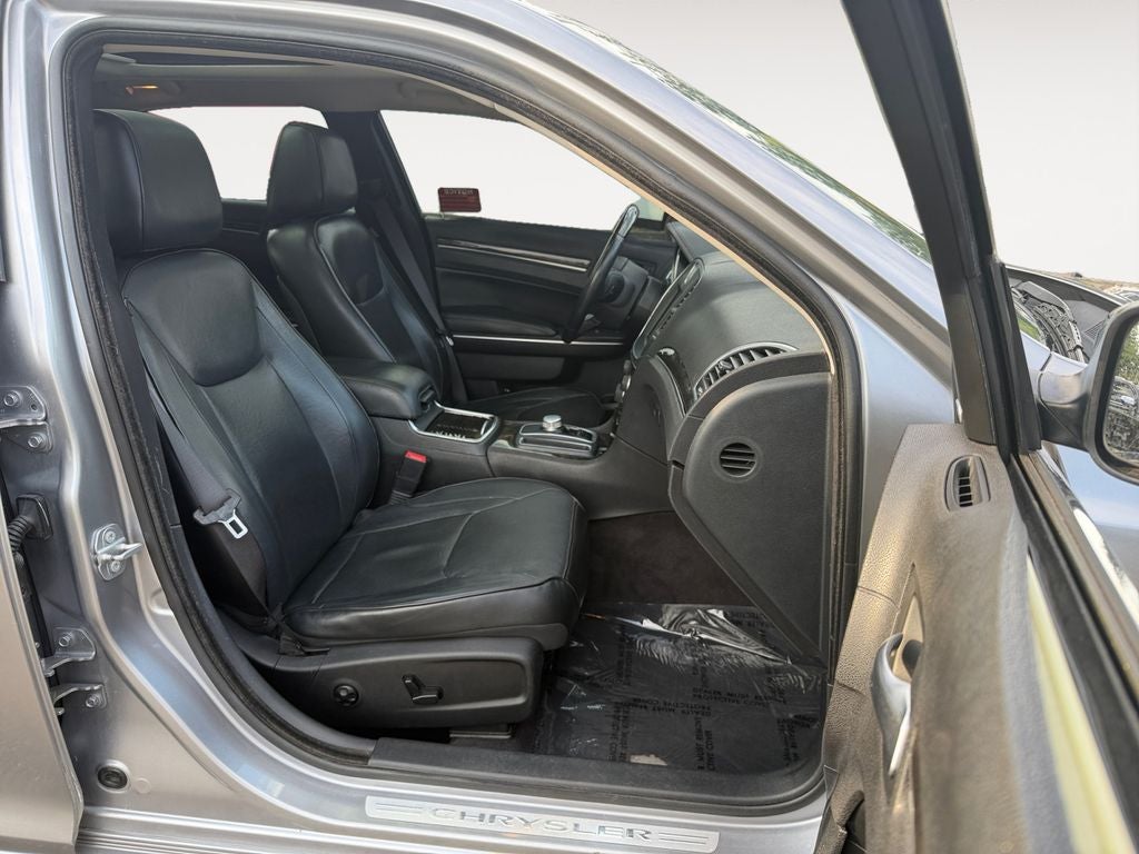 2016 Chrysler 300 C