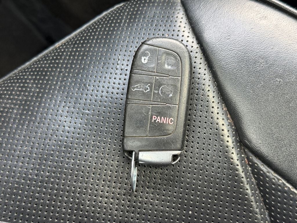 2016 Chrysler 300 C