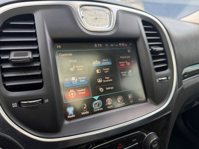 2016 Chrysler 300 C