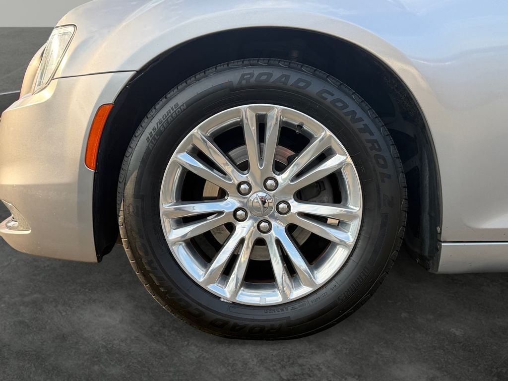 2016 Chrysler 300 C