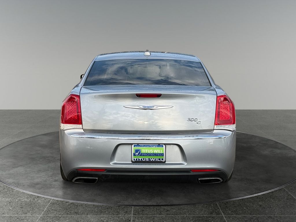 2016 Chrysler 300 C