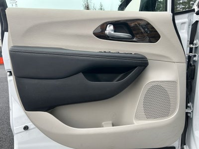 2024 Chrysler Pacifica Limited