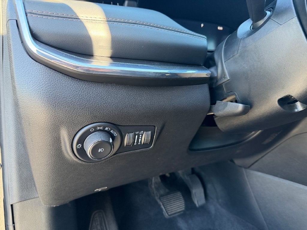2023 Jeep Compass Limited RED PACKAGE