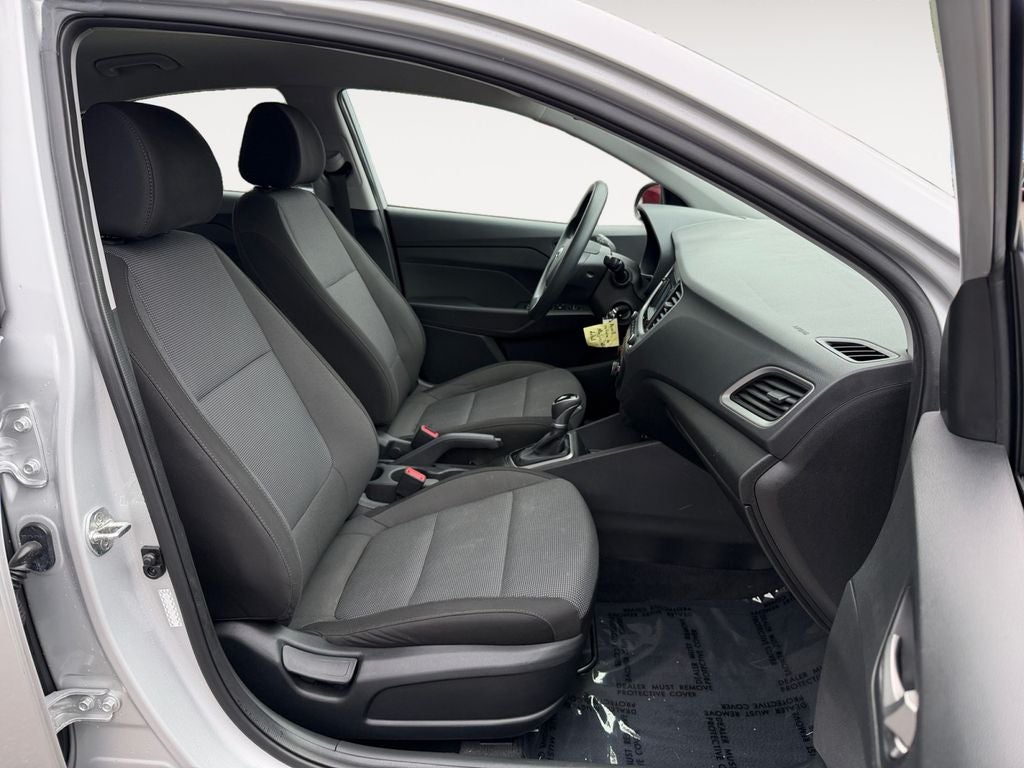 2021 Hyundai ACCENT SE