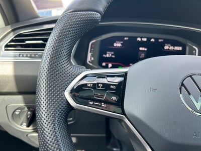 2022 Volkswagen Tiguan 2.0T SEL R-Line