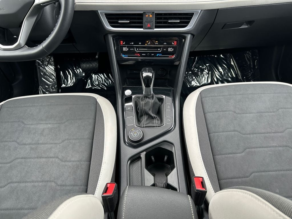 2025 Volkswagen Taos 1.5T SE