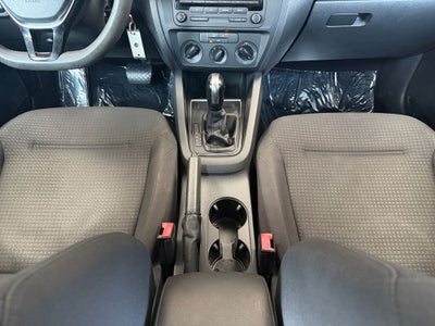 2015 Volkswagen Jetta 2.0L S