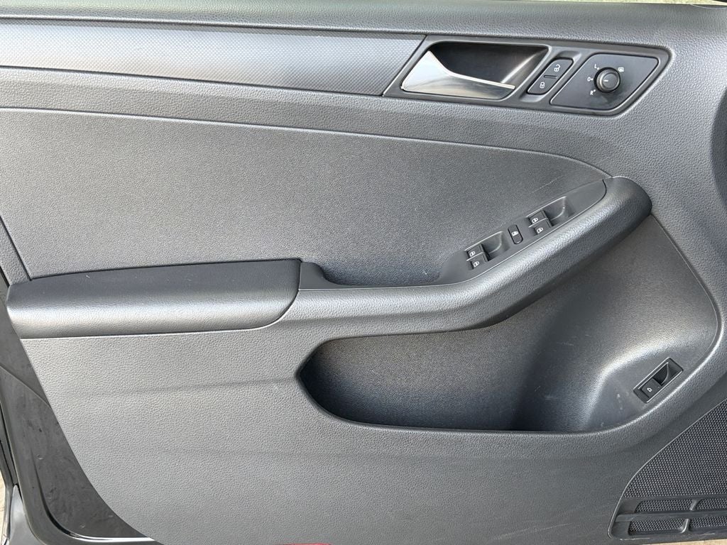 2015 Volkswagen Jetta 2.0L S
