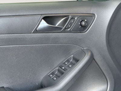 2015 Volkswagen Jetta 2.0L S