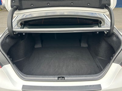 2019 Toyota Camry Hybrid SE