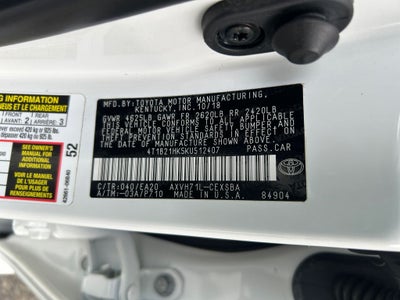 2019 Toyota Camry Hybrid SE