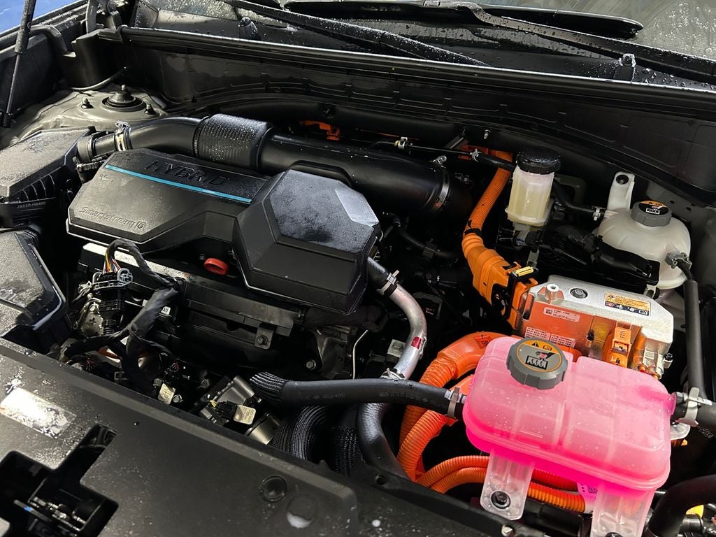 2025 Hyundai SANTA FE HYBRID SEL