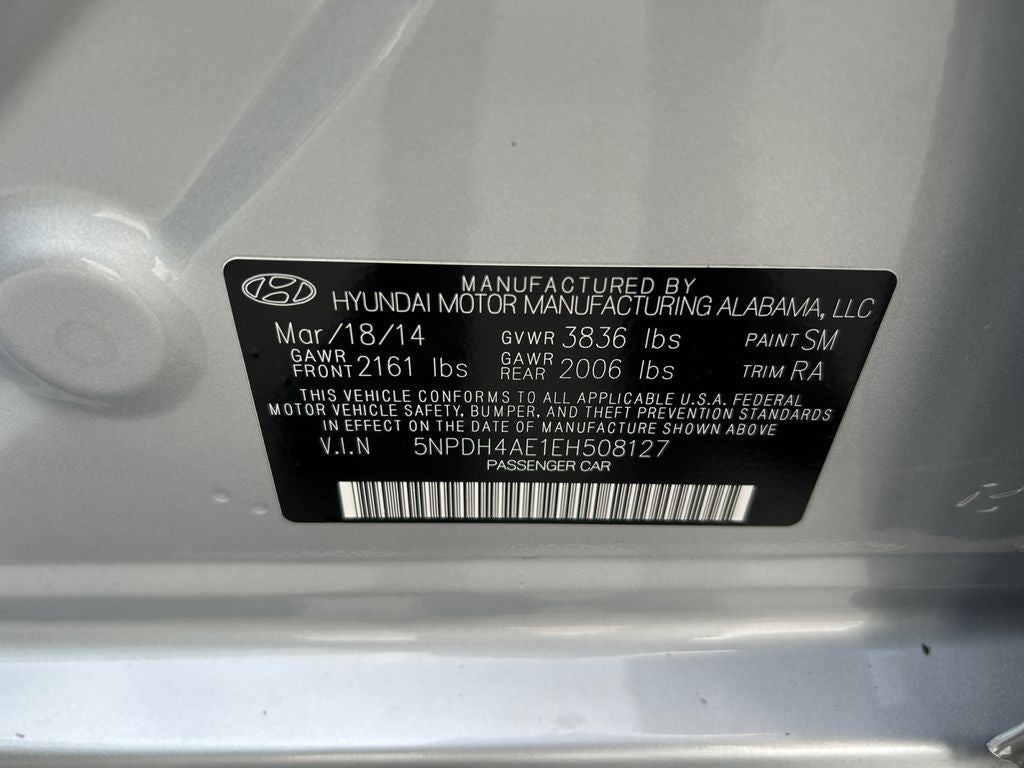 2014 Hyundai ELANTRA SE