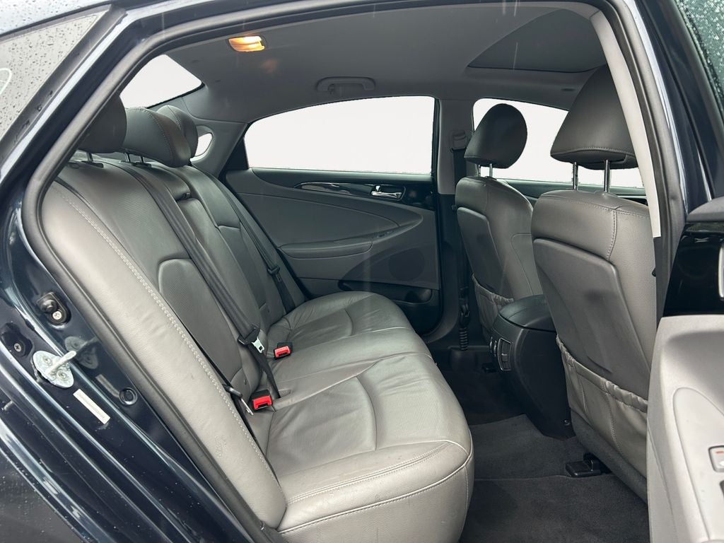 2011 Hyundai SONATA Limited