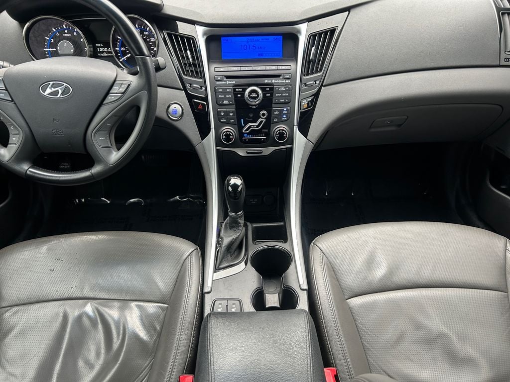 2011 Hyundai SONATA Limited