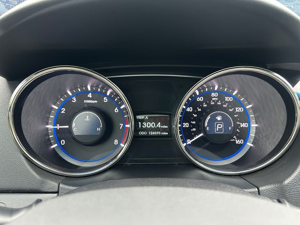 2011 Hyundai SONATA Limited