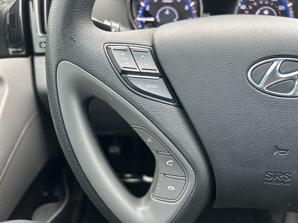 2011 Hyundai SONATA Limited