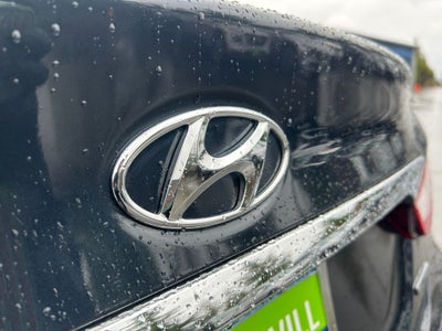 2011 Hyundai SONATA Limited