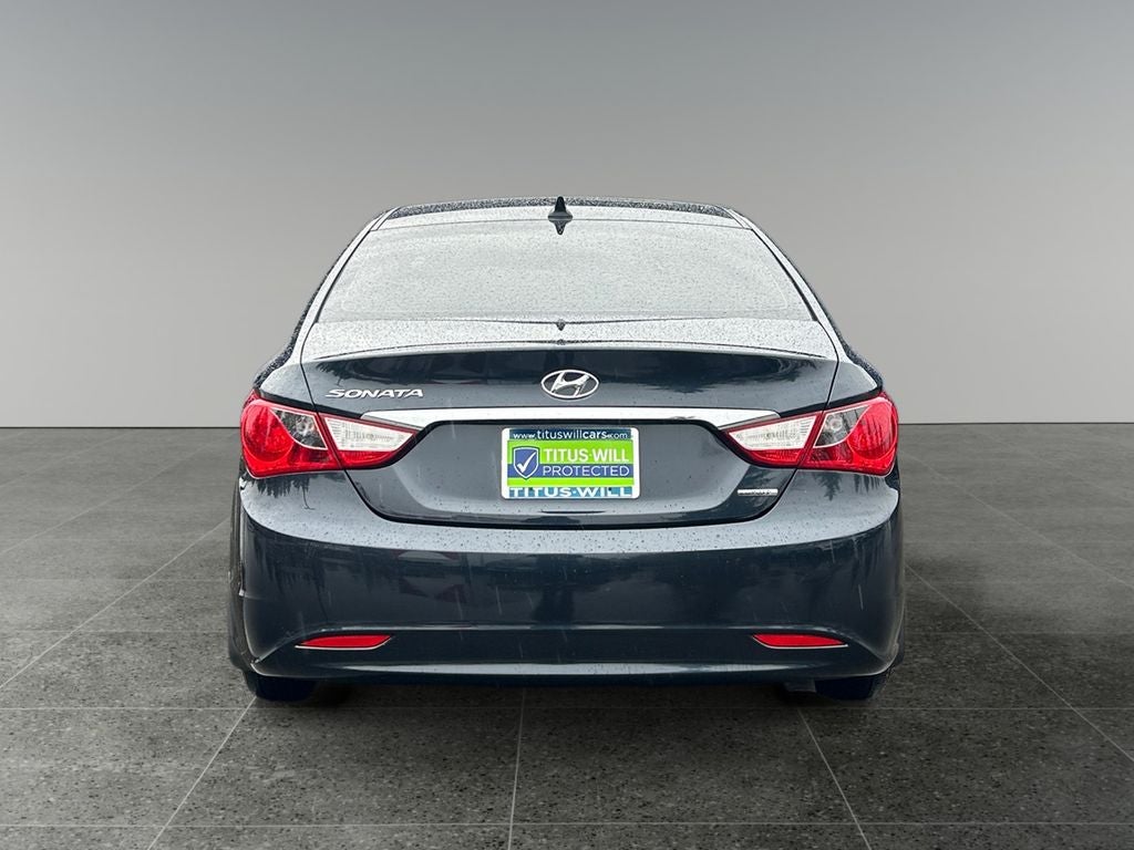 2011 Hyundai SONATA Limited