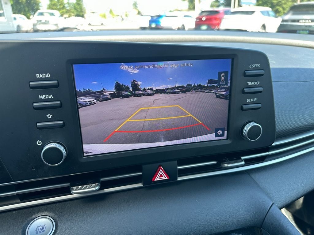 2022 Hyundai ELANTRA SEL