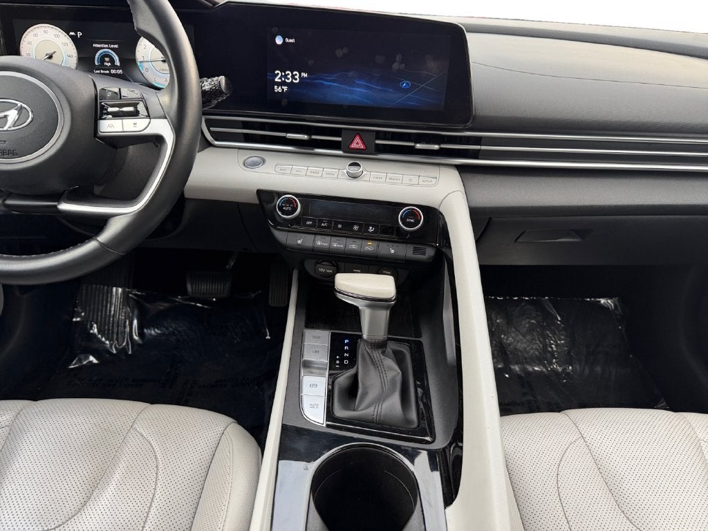 2021 Hyundai ELANTRA Limited