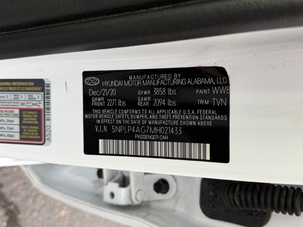 2021 Hyundai ELANTRA Limited