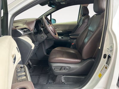 2022 Toyota Sienna Platinum 7 Passenger