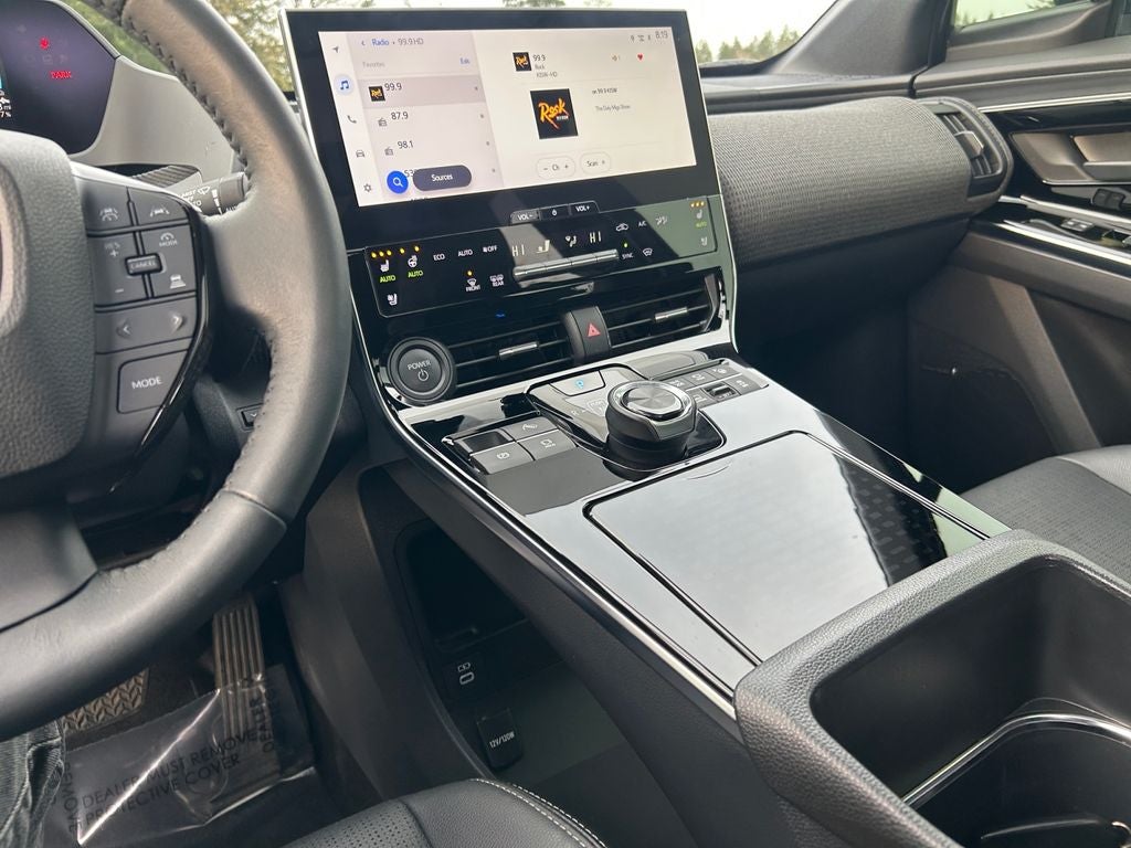 2023 Subaru Solterra Touring