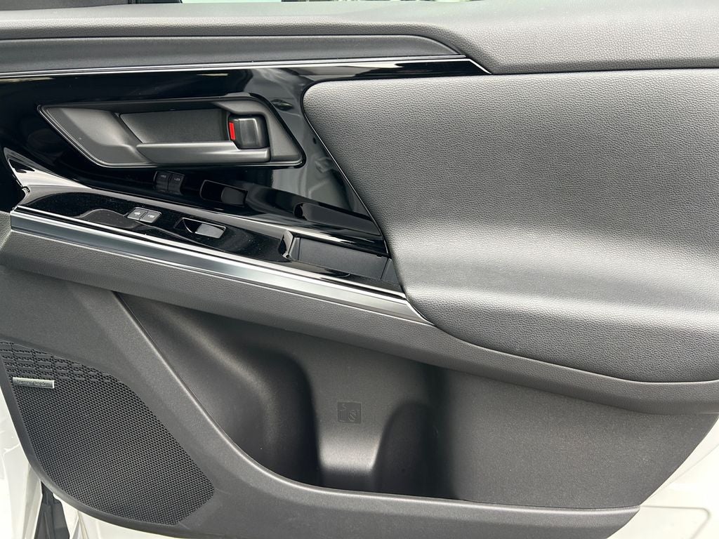 2023 Subaru Solterra Touring