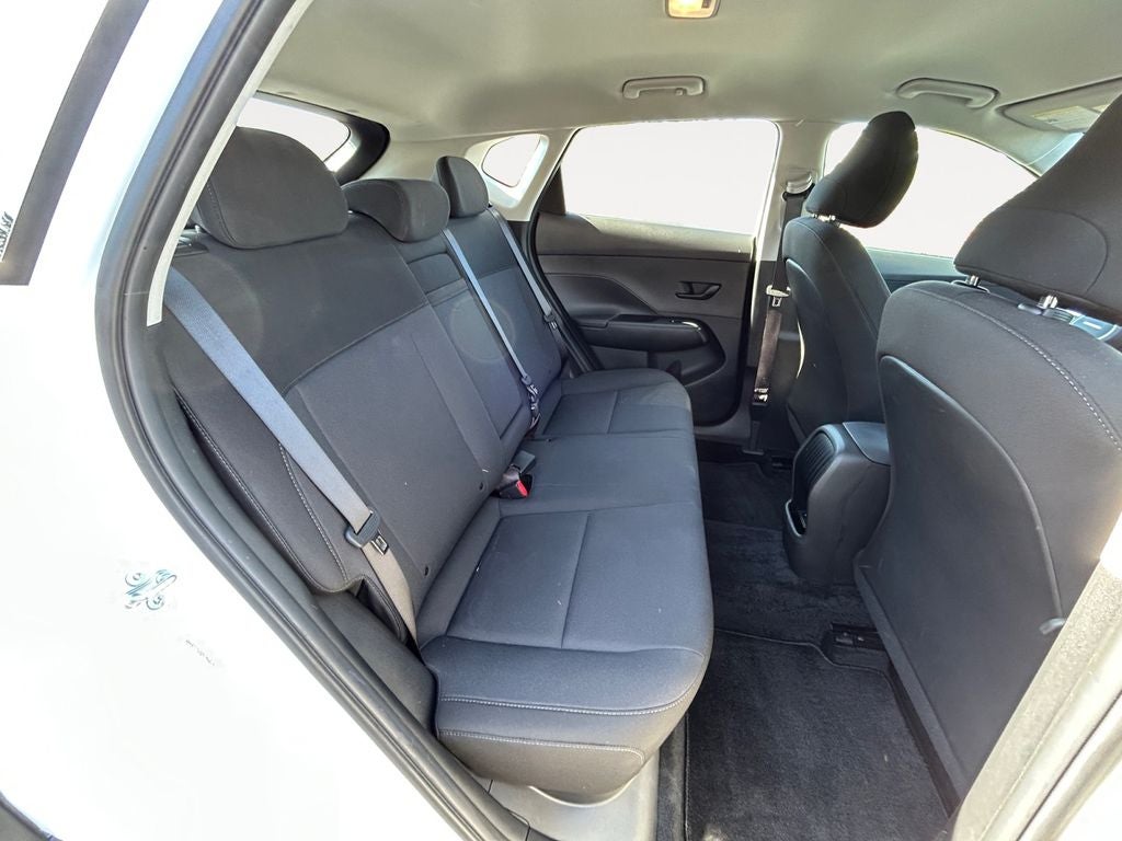 2025 Hyundai KONA SE