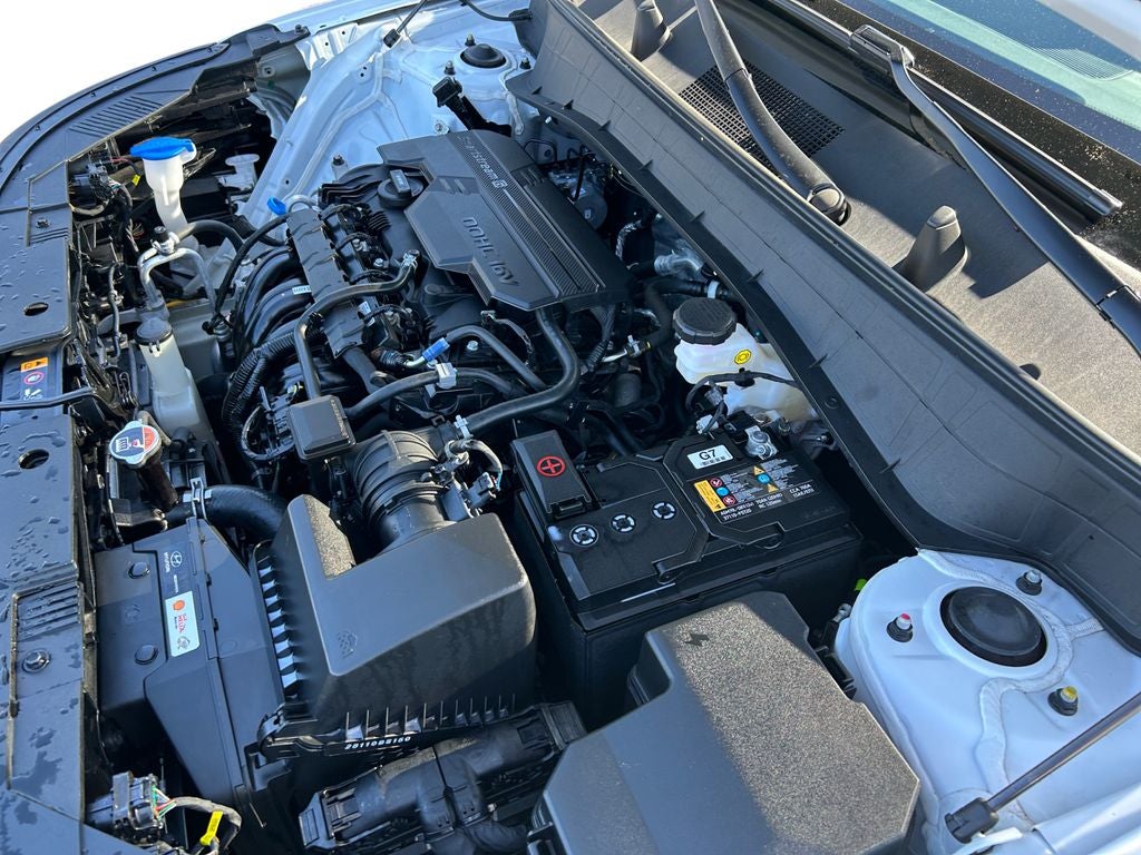 2025 Hyundai KONA SE
