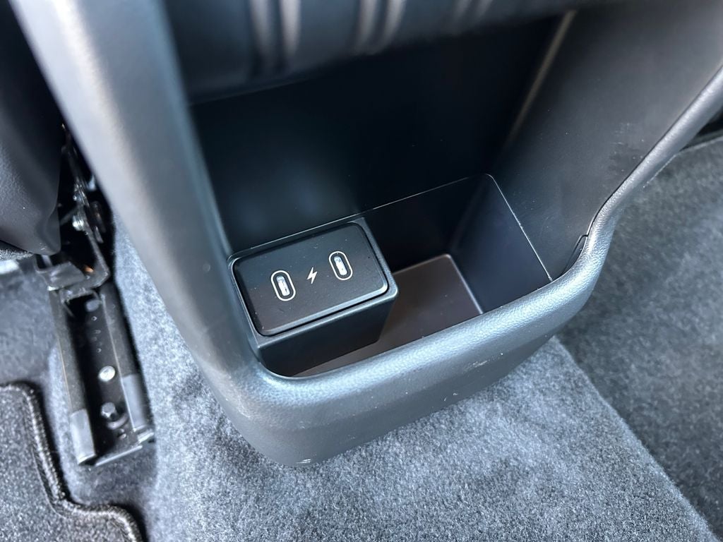 2025 Hyundai KONA SE