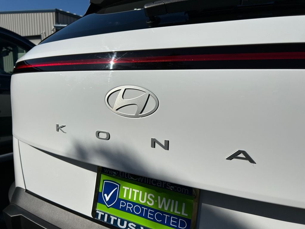 2025 Hyundai KONA SE