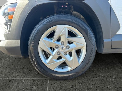 2025 Hyundai KONA SE