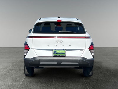 2025 Hyundai KONA SE