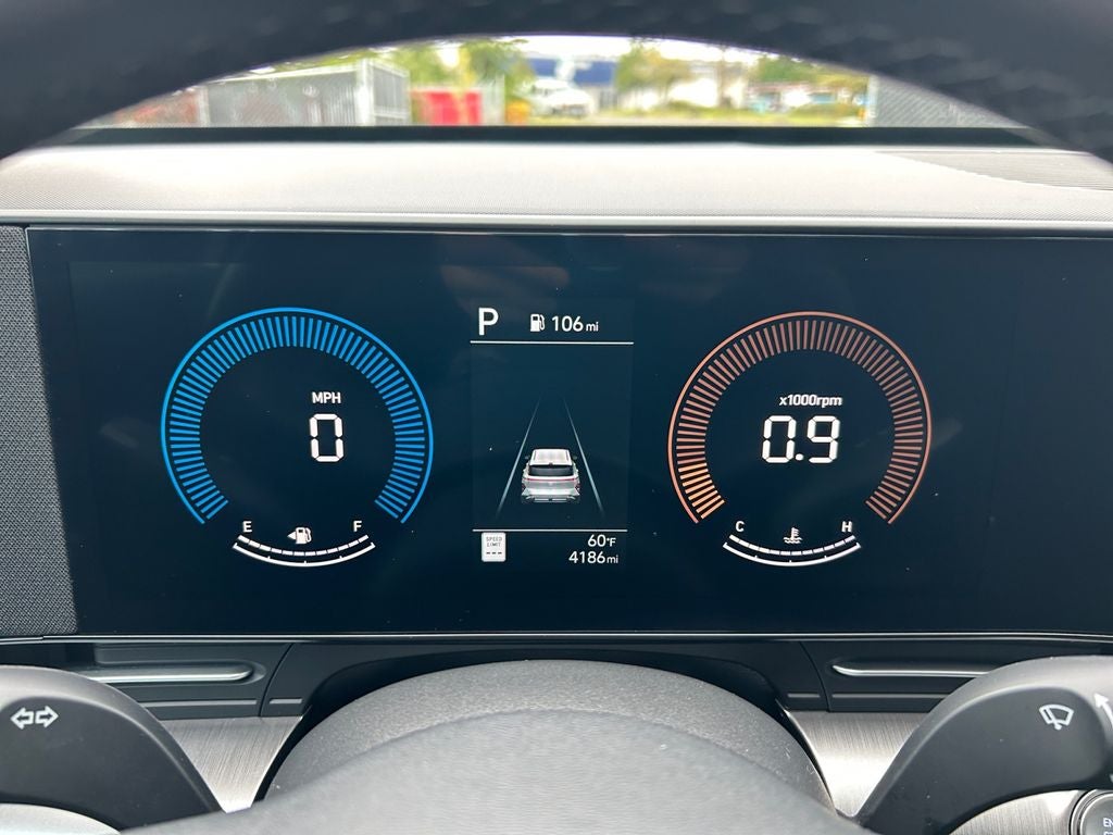 2025 Hyundai KONA SEL