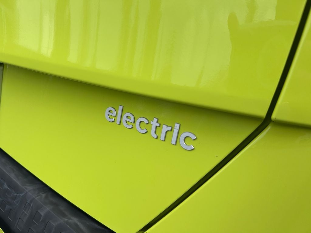 2024 Hyundai KONA ELECTRIC SEL