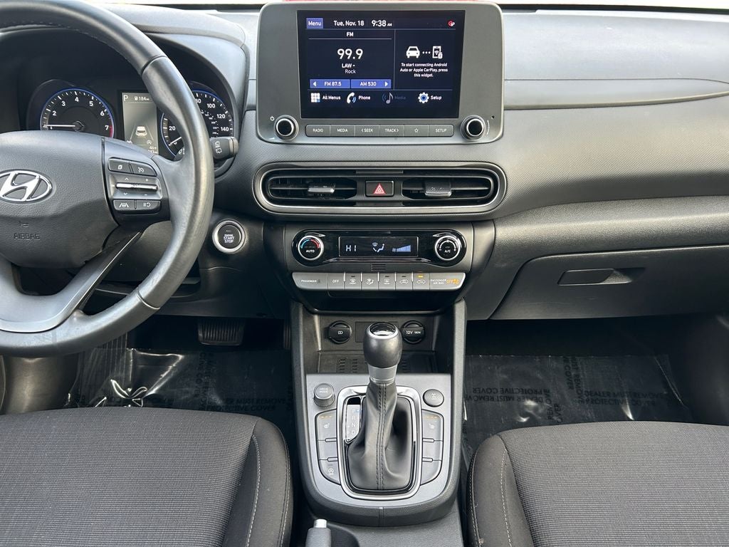 2022 Hyundai KONA SEL