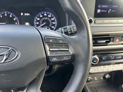 2022 Hyundai KONA SEL