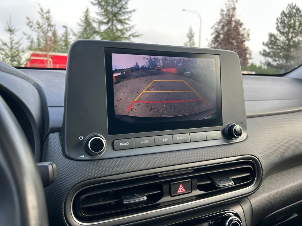 2022 Hyundai KONA SEL