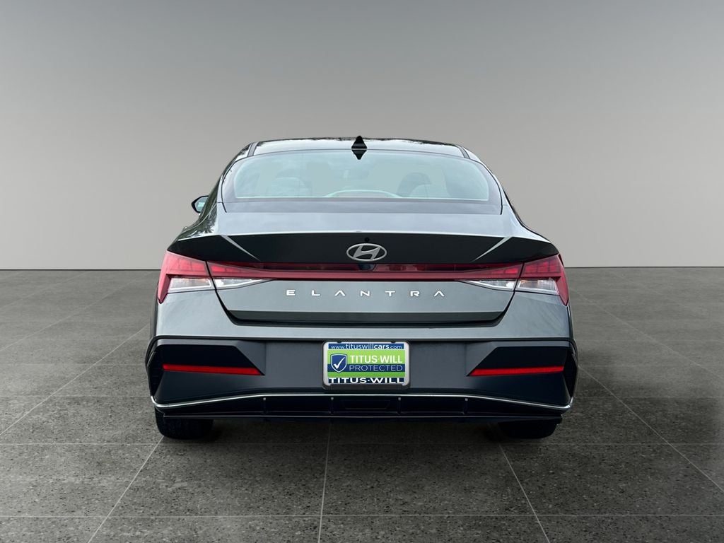 2025 Hyundai ELANTRA SEL Convenience