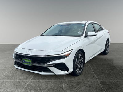 2025 Hyundai ELANTRA SEL Convenience