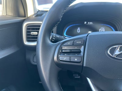 2025 Hyundai VENUE SEL