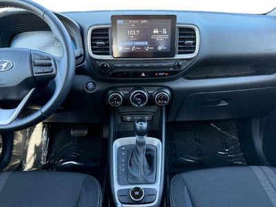2025 Hyundai VENUE SEL