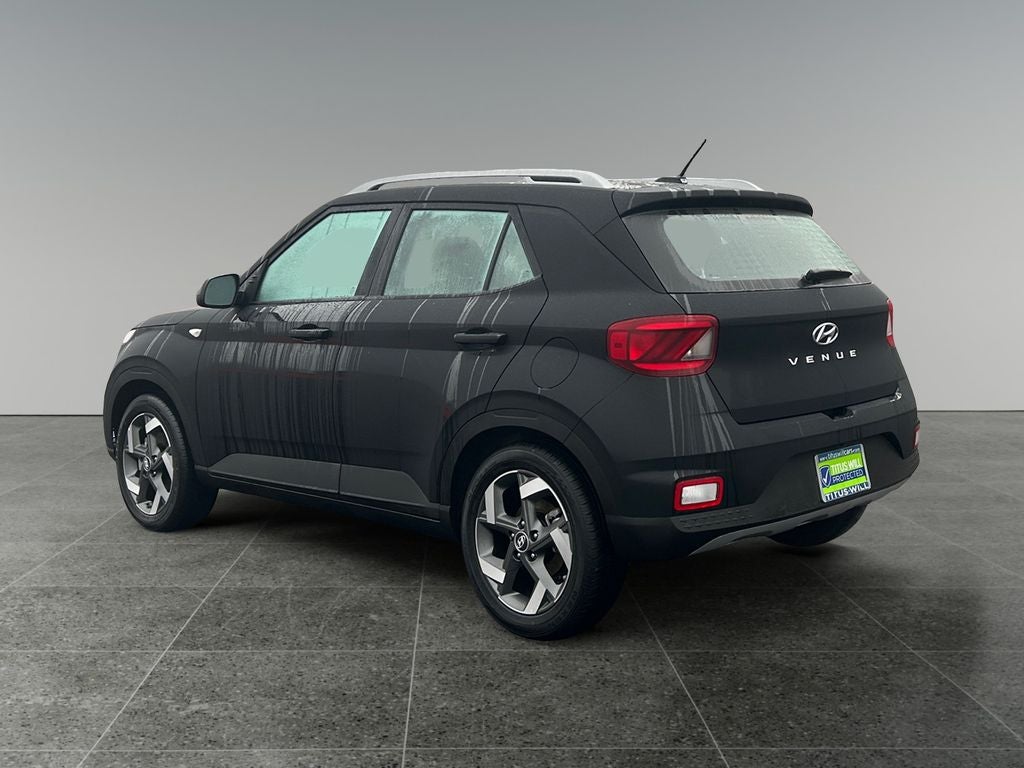 2025 Hyundai VENUE SEL