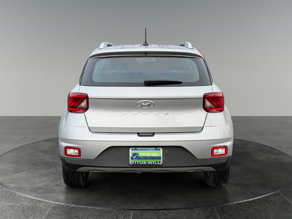 2025 Hyundai VENUE SEL