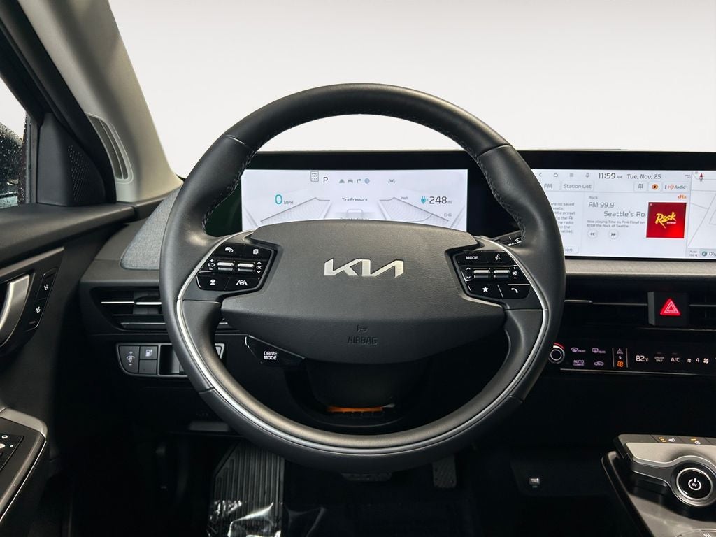 2024 Kia EV6 Light
