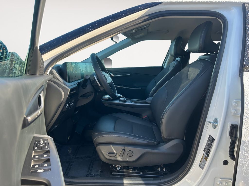 2024 Kia EV6 Light