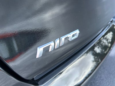 2022 Kia Niro LXS